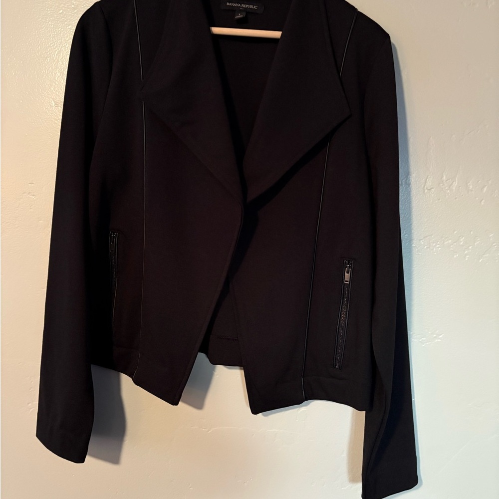 Banana Republic Lightweight Black Women’s Cropped Moto Jacket